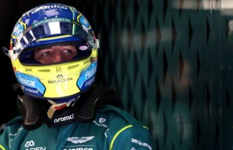 Aston Martin Enfrenta Dificuldades Na China Mas Alonso Ve Lu