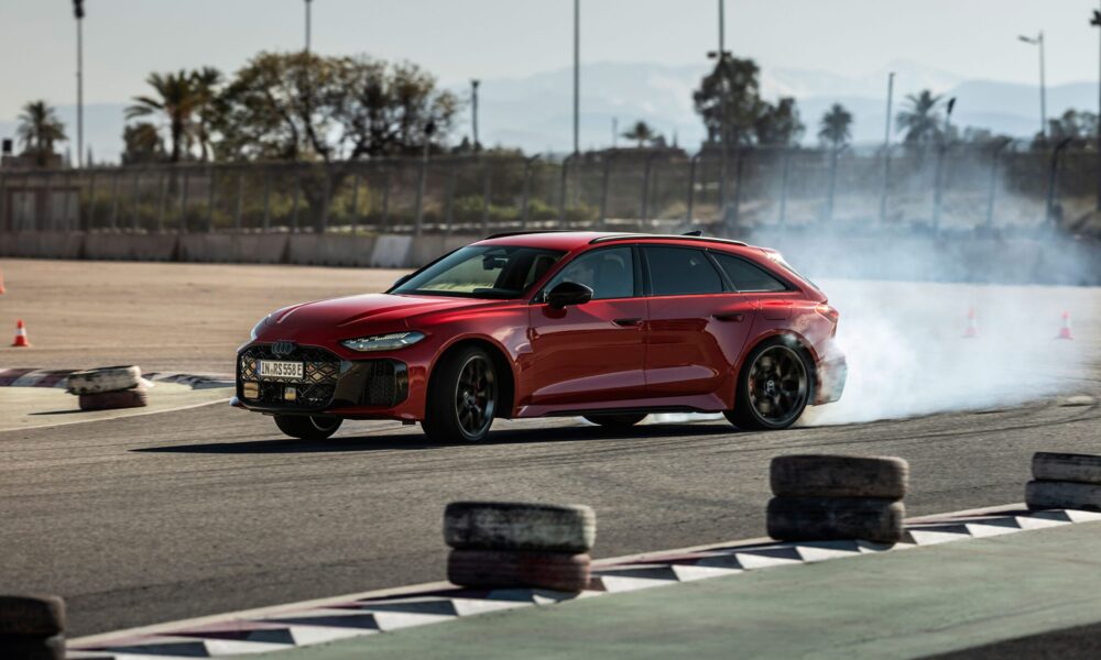 Audi RS 5 Hibrido Plug In Desempenho Testado No Coracao Do Marrocos