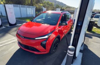 Bolt EV 2027 Tres Vezes Mais Rapido Na Carga E Preco Imbativ