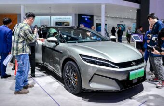 BYD Revela Carregador De 1500 Kw E Baterias Blade De Segunda