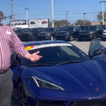 Cantor De Opera Vira Sensacao Viral Anunciando Carros Com Ar
