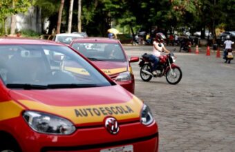Cnh Novas Regras Permitem Carro Automatico Fi Fevereiro