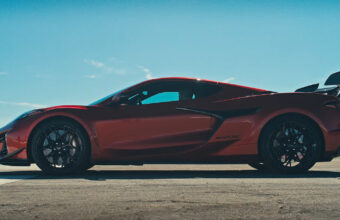 Corvette Zr1x O Hibrido Americano Mais Potente Choca O Mundo