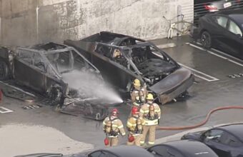 Cybertrucks Em Chamas Tesla Enfrenta Novo Incidente De Incen