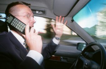 Engenhosidade Resgata Telefones De Carro Classicos Com Conec