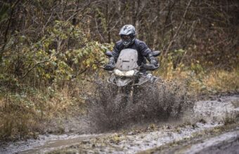 Equipamento De Motociclista Como Limpar E Proteger Sua Seguranca Na Pista