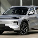 Geely Inicia Pre Serie Do SUV Hibrido Ex5 Em I Na Fabrica Da