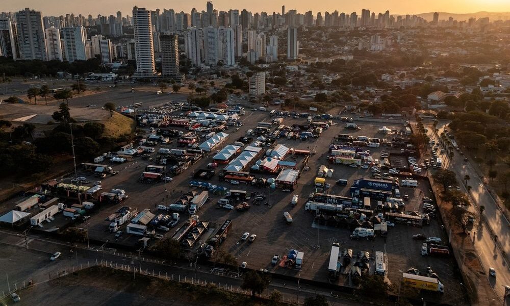 Goiania Sediara Largada Do Rally Do Sertoes