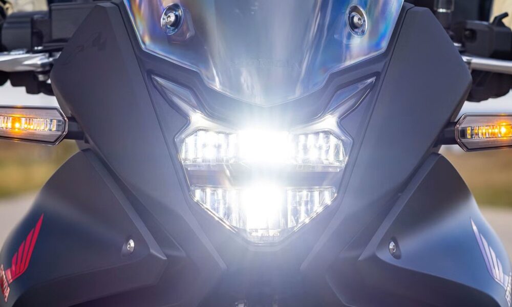 Honda Transalp Xl750 Equilibrio Potencia Segm Fevereiro