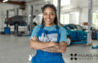 Hourglass Foundation Abre Bolsas Para Tecnologia Automotiva E Oficios