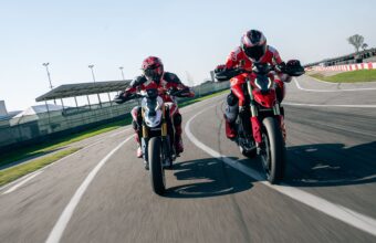 Hypermotard V2 Sp A Essencia Supermoto Da Ducati Com 120 Cavalos
