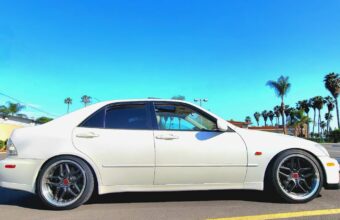 Lexus Is 300 Com Motor 2jzgte Customizado Um Classico A Vend