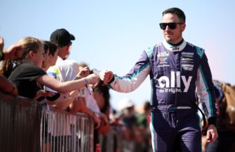 Mal Estar Tira Alex Bowman Da Nascar No Cota Myatt Snider As Hero Scaled