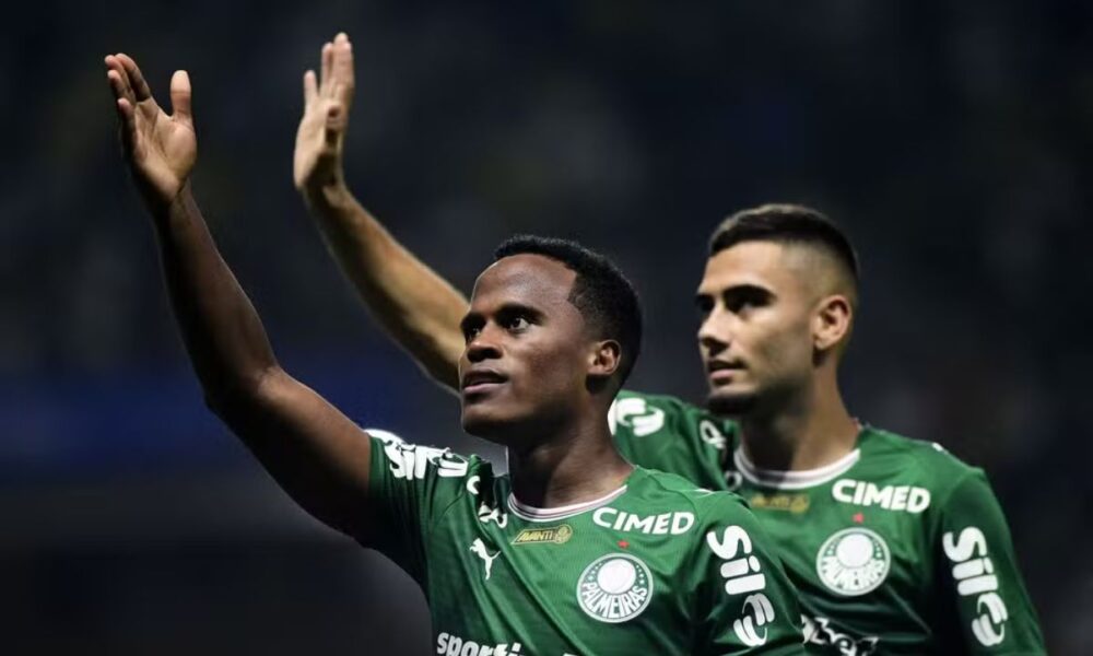 Montadoras Chinesas Investem Alto Futebol Brasileiro