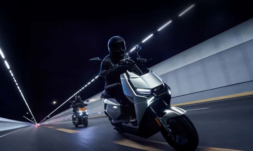 Niu Fqix 150 Scooter Eletrica Urbana Chega Com Radar Traseir