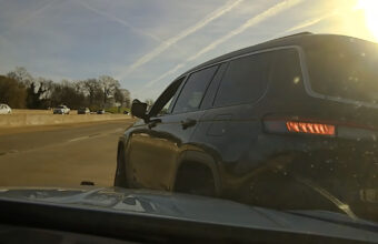Pit Maneuver Em Jeep Com Crianca Doente Policia De Arkansas