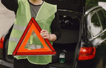 Pl 2822026 Propoe Colete Refletivo Obrigatorio Em Carros No Hero Scaled