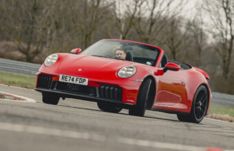 Porsche 911 Carrera 4 Gts Cabriolet Potencia Aberta E Engenh