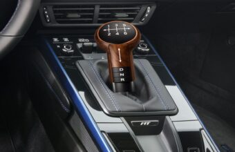 Porsche Patenteia Cambio Hibrido Manual E Automatico Em Uma