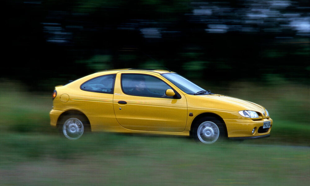 Renault Megane Coupe O Classico Acessivel Que Conquistou Pelo Design