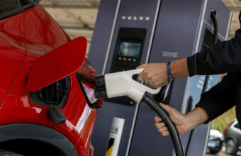 Sao Paulo Regulamenta Recarga De Eletricos Com Foco Em Segur