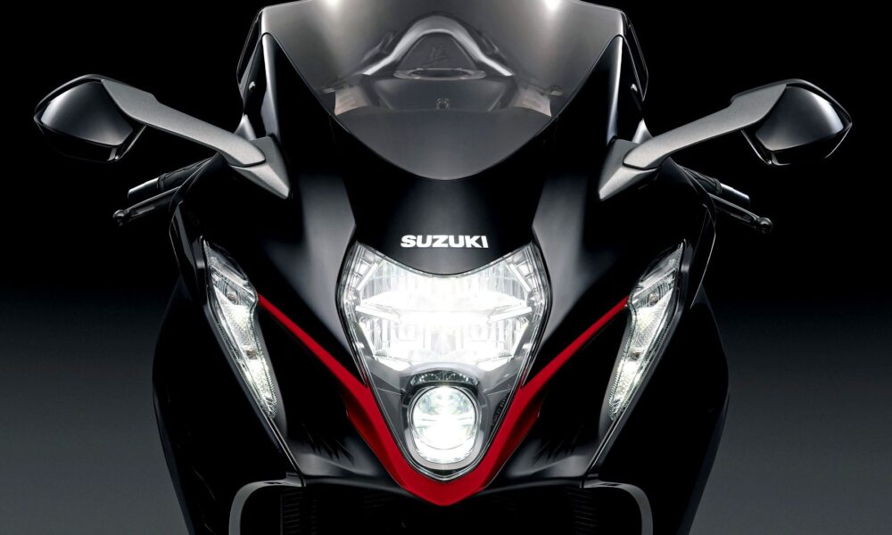 Suzuki Hayabusa Iconica Maquina Redefiniu Vel Fevereiro