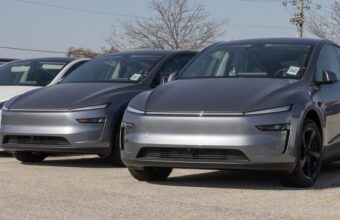 Tesla 2026 Projeta Recuperacao Modesta Desafios