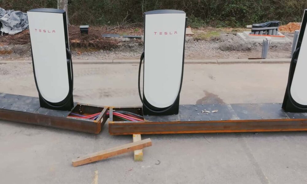 Tesla Revoluciona Superchargers Unidades Dobr Fevereiro