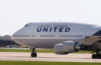 United Airlines Endurece Regra De Fones De Ouvido Em Voos Hero Scaled