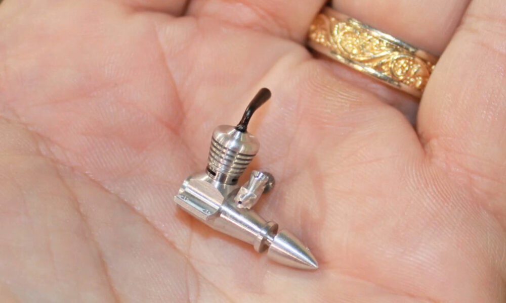 Valentine Nano Bee Conheca O Menor Motor Diesel Funcional Do