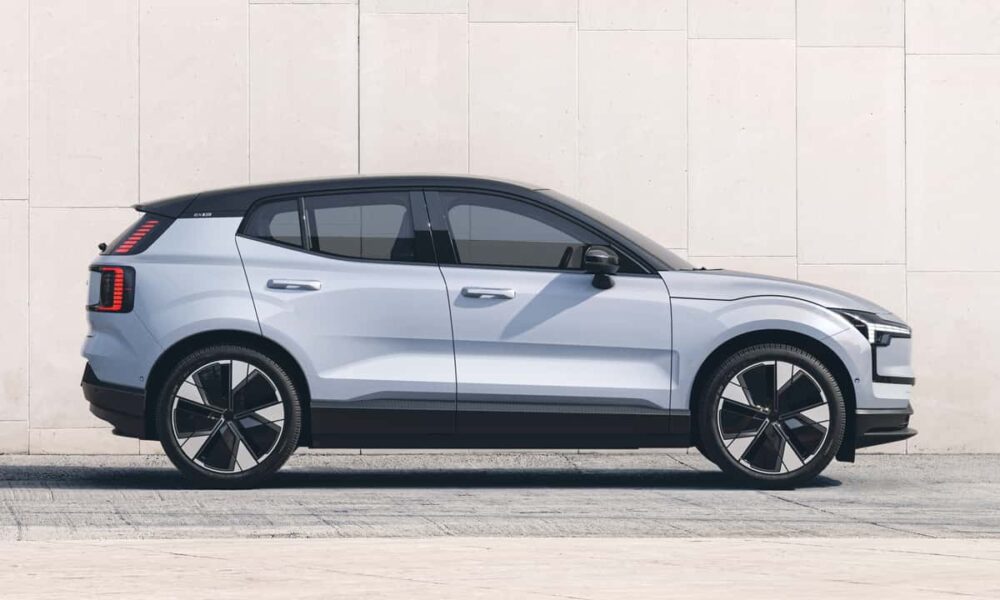 Volvo Recalls 40 000 Evs For Fire Risk